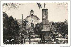 Tizi Ouzou (Algérie)  Le monument aux morts en 1950 (animée).