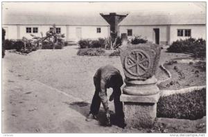 AFRIQUE,AFRICA,Algérie,TI GZIRT,daira,TIZI OUZOU,ville cotière de KABYLIE,jardin militaire,jardinier,métie r,rare