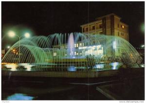 ALGERIE / ALGERIEN     Tizi Ouzou  le Jet D'Eau illumine