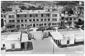 AFRIQUE. ALGERIE. TIZI OUZOU. Vue sur La Gendarmerie Nationale. Carte Dentelée.