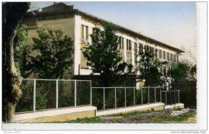 CPSM D´ALGERIE TIZI OUZOU LE COLLEGE MODERNE GROS PLAN  VOIR SCANER