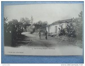 RUE DE VILLAGE KABYLE A TIZI OUZOU