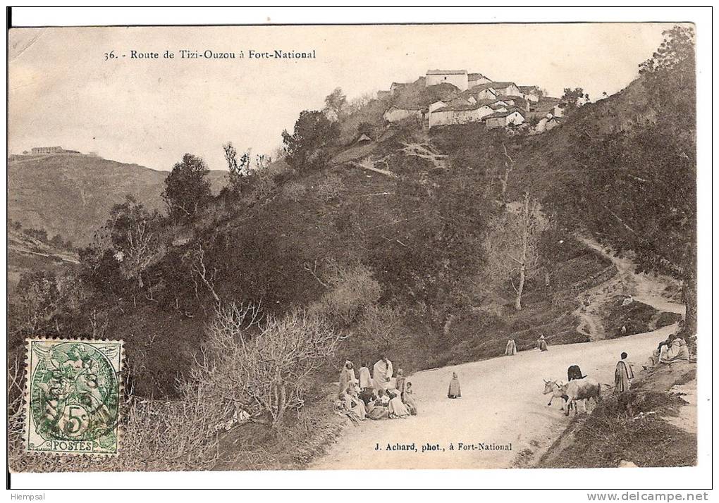 ALGERIE   -  KABYLIE  -- ROUTE  DE  TIZI - OUZOU   à   FORT - NATIONAL