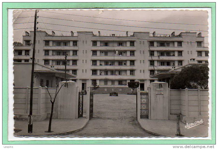 ALGERIE --   Tizi Ouzou -  La Gendarmerie - 1955