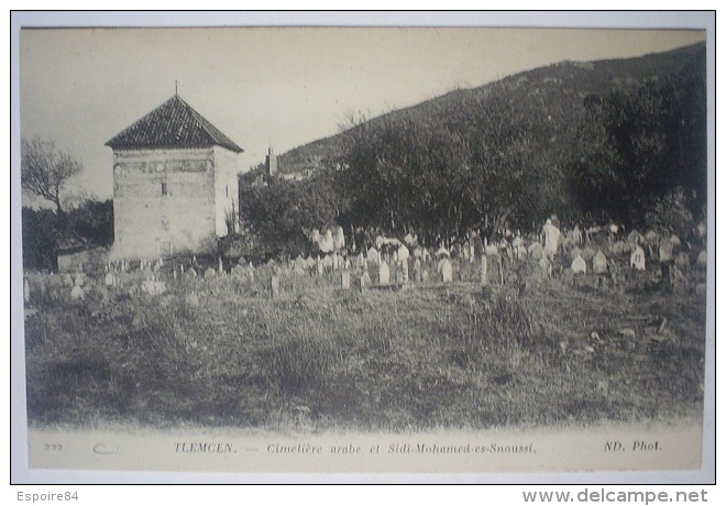 C. Postale  ALGERIE - TLEMCEN - Cimetière arabe et Sidi-Mohamed-es-Snoussi (Ed. NEURDEIN)