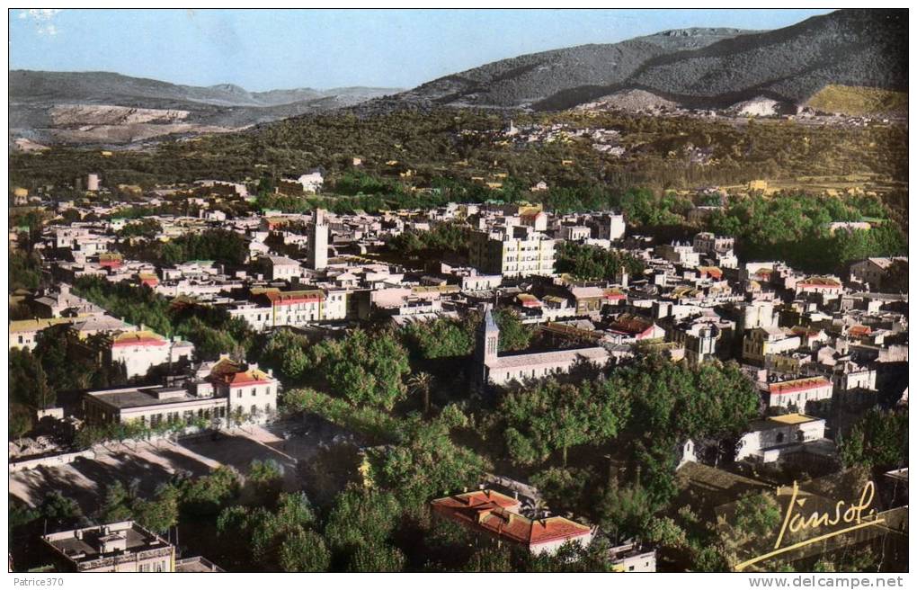 ALGERIE TLEMCEN - Vue générale Dans le fond Sidi Bou Médine