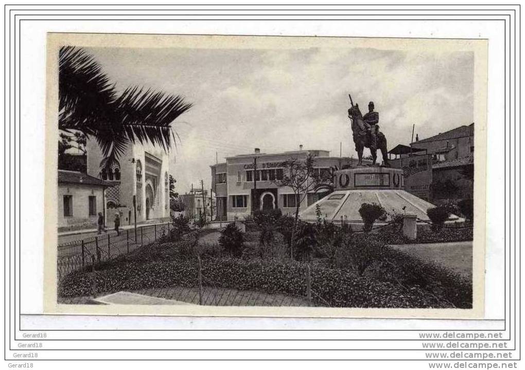 (algérie) TLEMCEN Place du 2éme Chasseur.