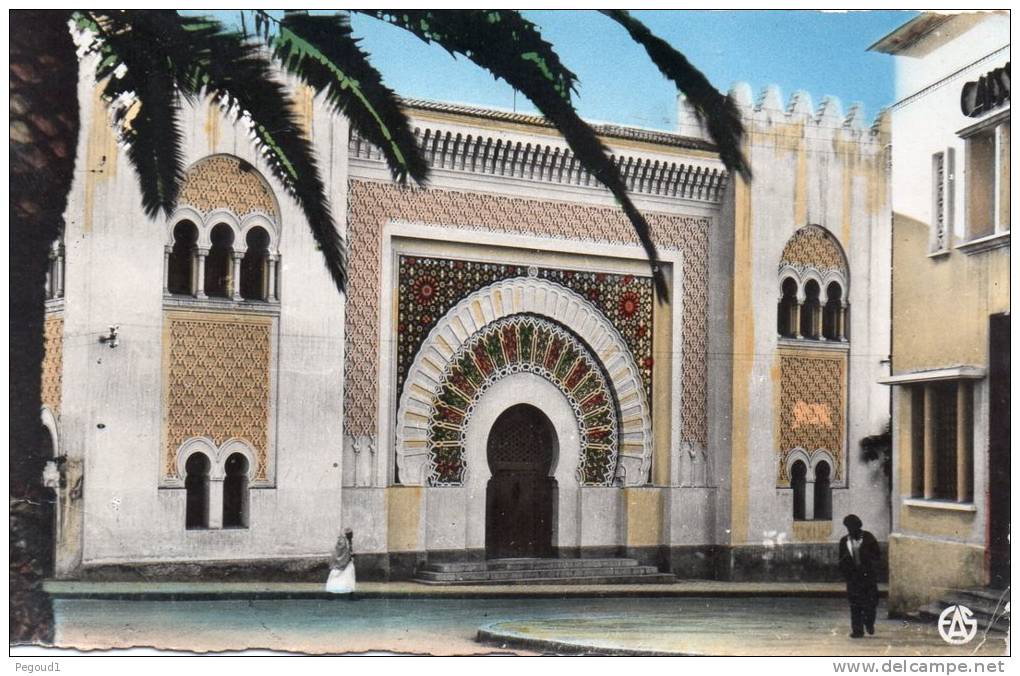 CARTE POSTALE. ALGERIE. TLEMCEN. LA MEDERSA.