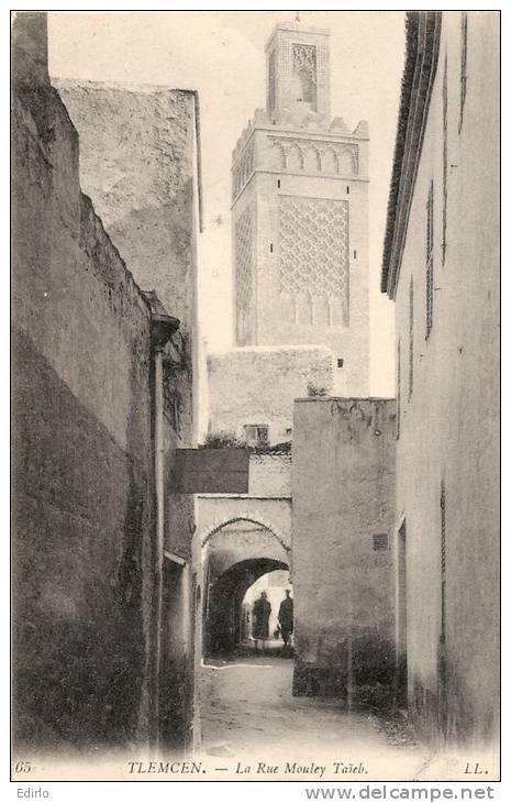 TLEMCEN, La Rue Mouley Taïeb  neuve excellent état