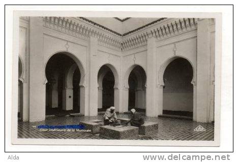 Tlemcen  Cour intérieur de la Mosquée