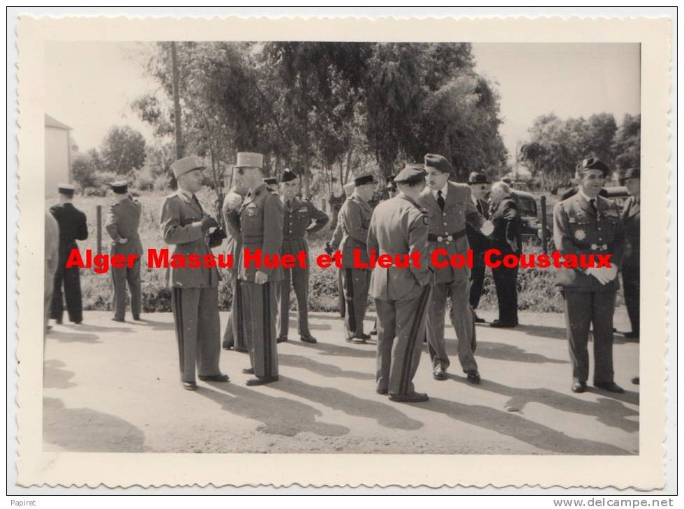 Algerie Alger General Massu Huet Coustaux Parachutiste Resitant Vercors . Lecointe Corps d´Armée Bataille d´Alger OAS