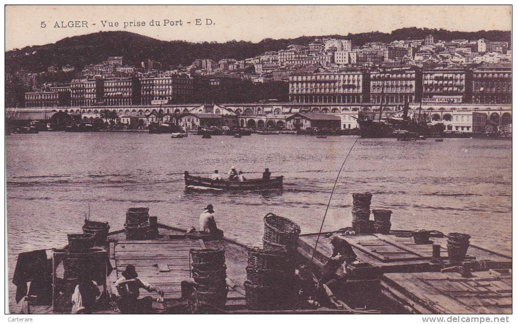 AFRIQUE,ALGERIE,MAGHREB,A LGER EN 1920,port de peche,pecheur,bord de mer,métier
