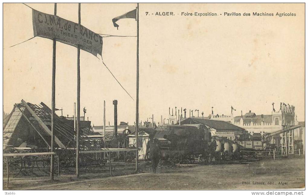 ALGERIE - ALGER - FOIRE-EXPOSITION - PAVILLON DES MACHINES AGRICOLES