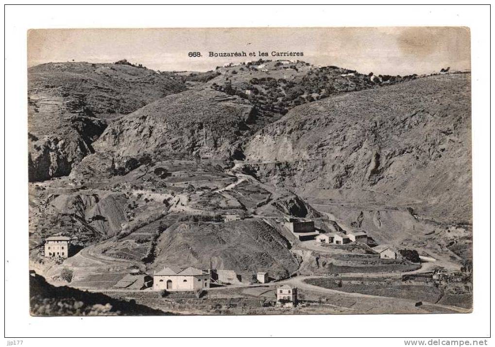 Alger Quartier de Bouzaréah Les Carrieres de Pierre ayant servies a la construction de la ville Carriere a ciel ouvert