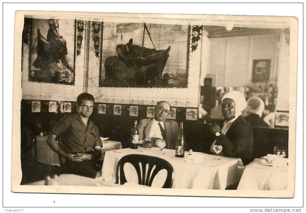 Alger (Algérie) Intérieur d'un café de Bab-El-Oued en 1940 (animée) PHOTO RARE.