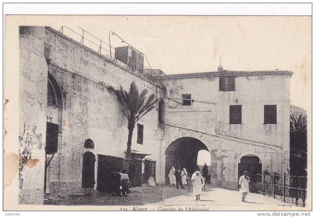 AFRIQUE,AFRICA,AFRIKA,ALG ERIE,ALGERIA,CASERNE DE l ´Amirauté,habitants de l´époque