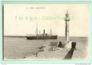 AFRIQUE du NORD - ALGERIE - BONE - ENTREE du PORT - BATEAU CARGO - PHARE