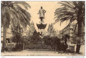 NK-BO 002-Algérie-Bône-Statue de Thiers-P.S.