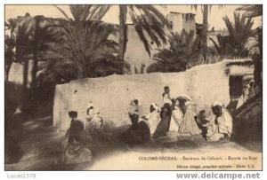 COLOMB BECHAR / ENVIRONS DE COLOMB / ENTREE DU KSAR / ANIMEE  1909