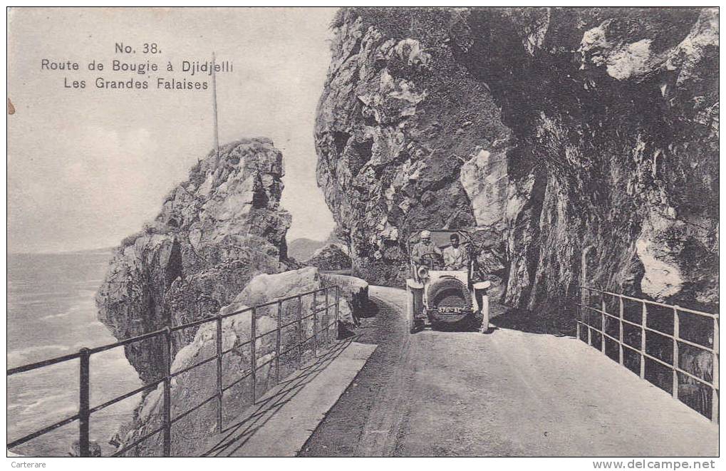 AFRIQUE,ALGERIE,époque coloniale française,1908,route de Bougie à Djidjelli,jijel,falaise,c orniche,montagne,voiture rare