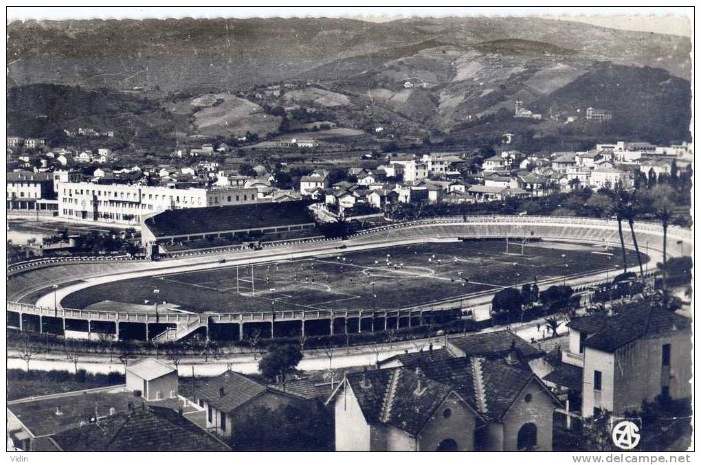 BONE - Franchise Militaire - STADE MUNICIPAL - STADIUM