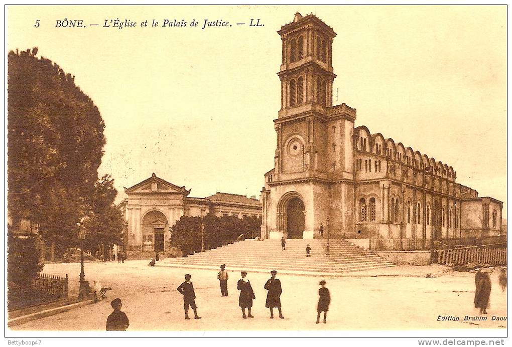 ALGERIEBONE L´EGLISE ET LE PALAIS DE JUSTICE N°5
