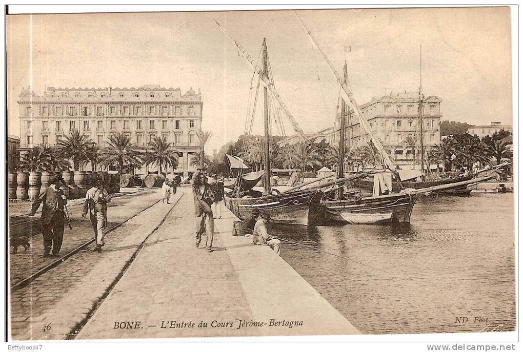 ALGERIEBONE L´ENTREE DU COURS BERTAGNA N°46