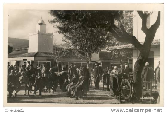 BONE .... UNE VUE DU MARCHE ARABE