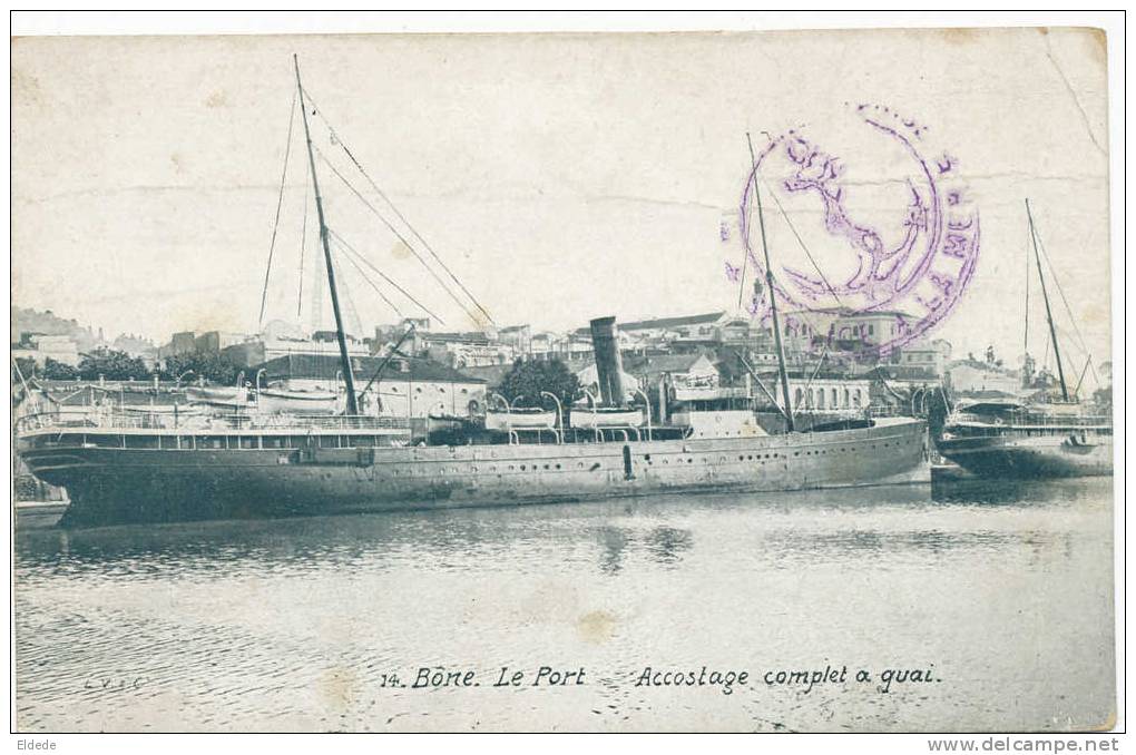 Bone 14 LVC Accostage complet a quai Bateau  cachet service a la mer  Pli coin sup. droit
