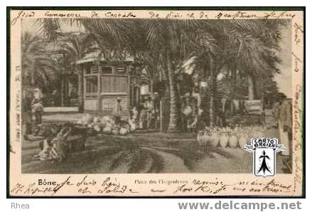 Bône - Bône  Place des Gargoulettes - Algérie - cpa - place des gargoulettes, palmier, marche