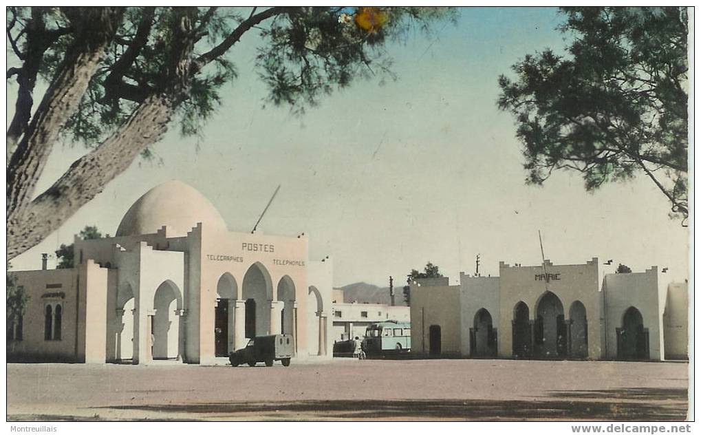 COLOMB-BECHAR La poste et la mairie ALERIE