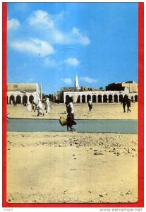 BECHAR(Lot de 2 cartes)-Place de la République,Vue Générale(Editions JEFAL/AU MUSEE SAHARIEN)-1966