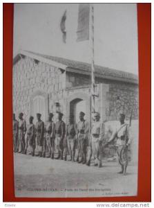 Colomb Bechar Poste au Camp des Senegalais Tirailleurs  Geiser 82
