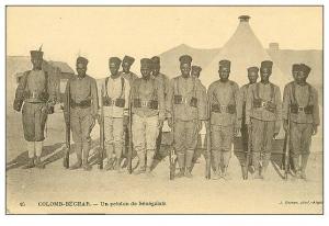 COLOMB BECHAR  -  Peloton de Sénégalais