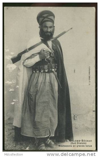 ALGERIE COLOMB-BECHAR  /  Mokhazenis en grande tenue