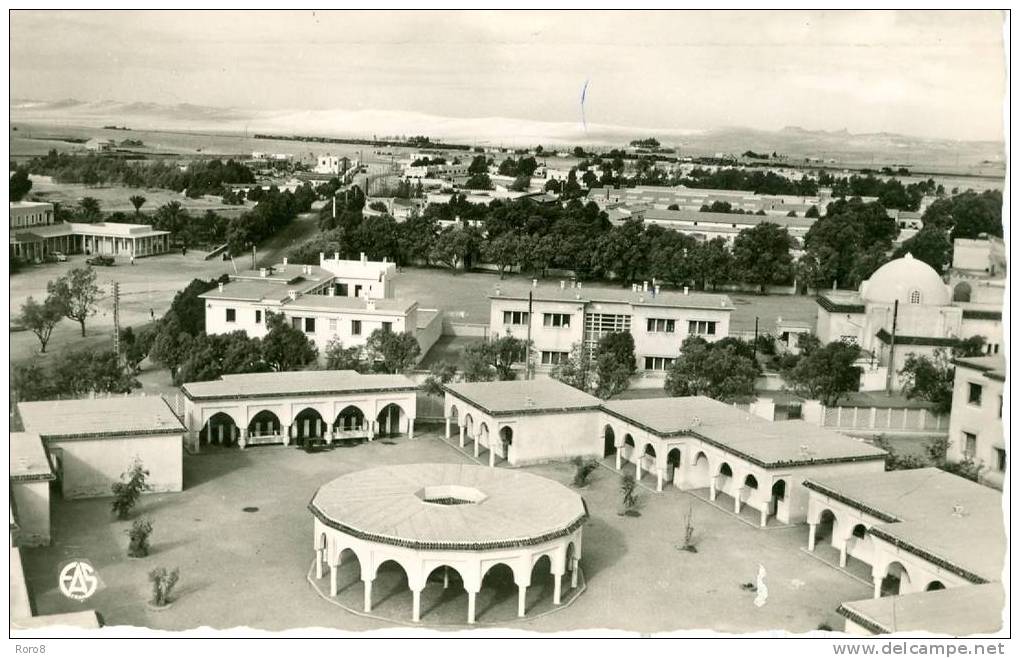 2 - COLOMB - BECHARD - L´ Ecole des Filles  POSTE AUX ARMEES  A.F.N.  timbre décolé