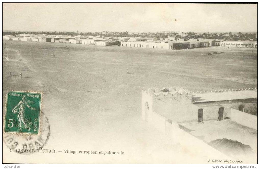 695- Village Européen et palmeraie COLOMB-BECHAR, éd. Geiser, photo. Alger