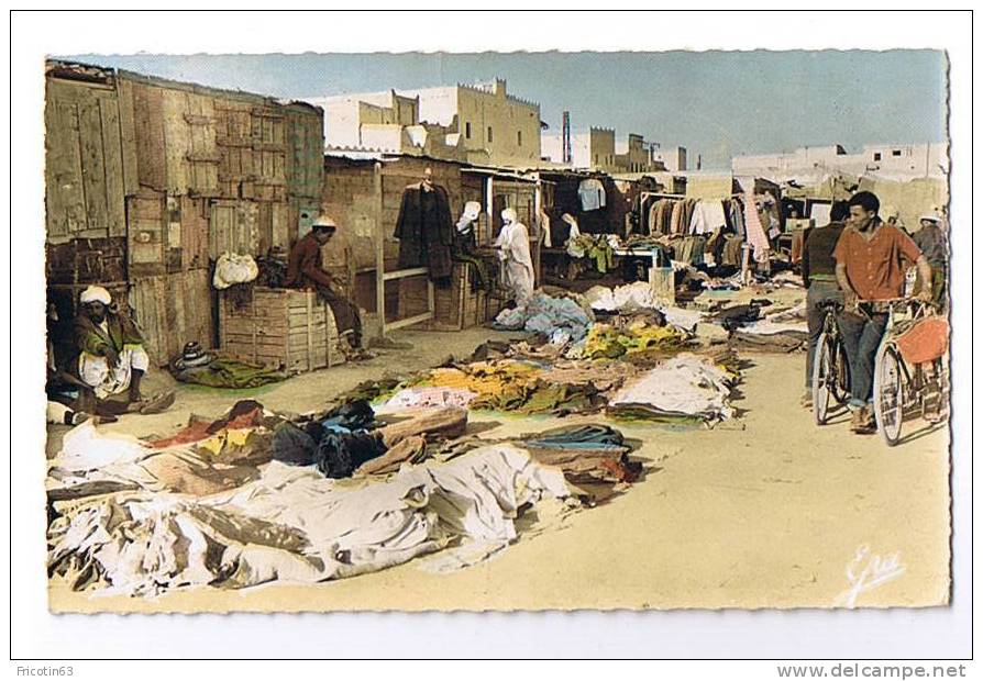 COLOMB-BECHAR - le marché aux puces