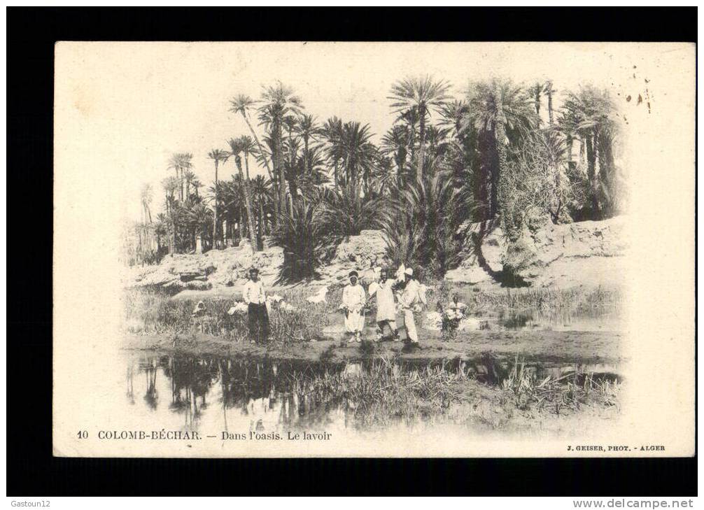 Colomb Béchar  -  dans l'oasis, le lavoir