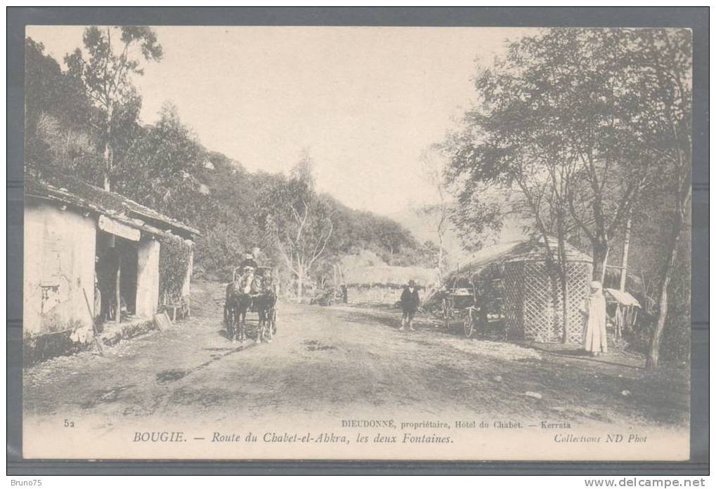 BOUGIE - Route de Chabet-el-Abkra, les deux Fontaines