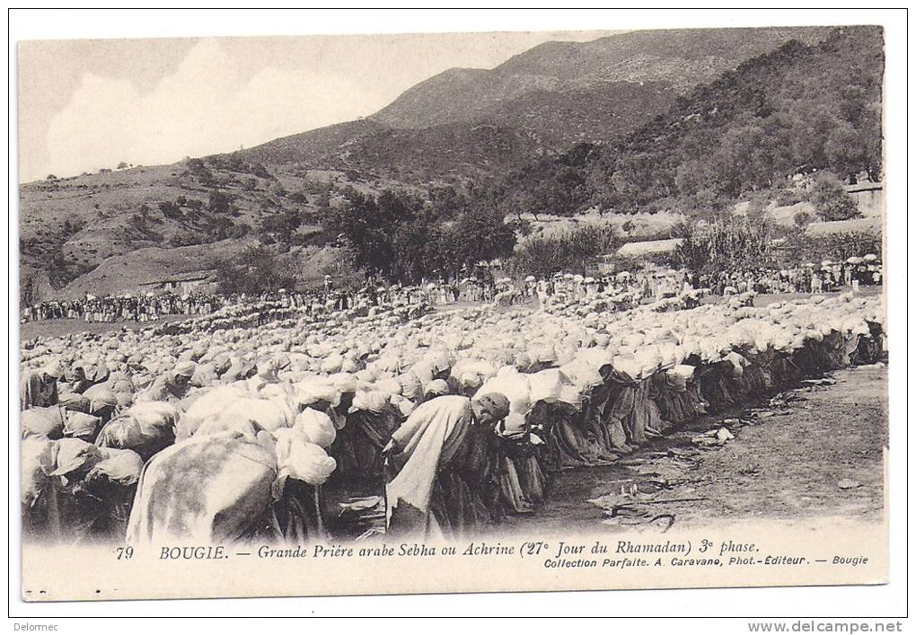 CPA Bougie Bejaia Algérie grande prière Sebha ou Achrine (27 ème jour Ramadan) 3 ème phase édit A. Caravano n°79
