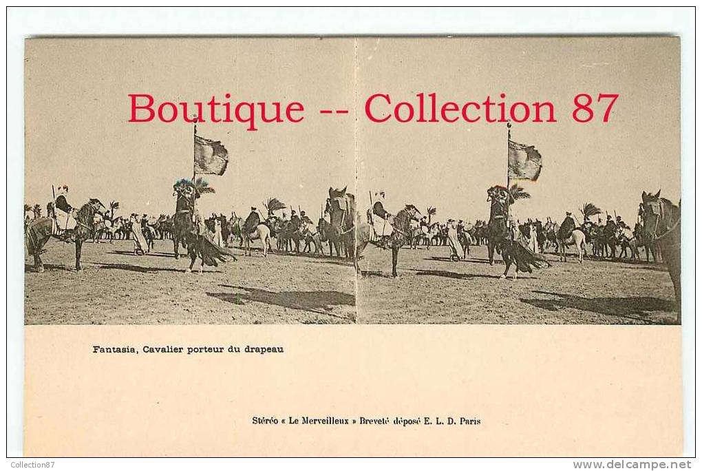 CPA  1900 de BISKRA STEREOSCOPIQUE - FANTASIA  CAVALIER PORTEUR du DRAPEAU - STEREOVIEW 1900´s - DOS VISIBLE