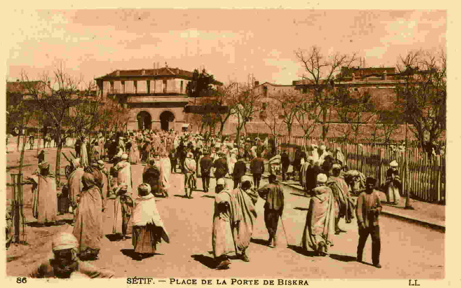 SETIF - Place de la Porte de Biskra