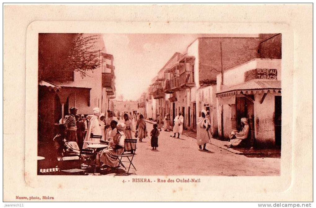 4. BISKRA - Rue des Ouled-Naïl