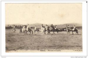 BISKRA - FANTASIA DE SPAHIS     (ALGERIE)