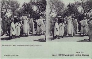 ALGERIE - BISKRA - NOCE - DEPART DES PERSONNAGES IMPORTANTS