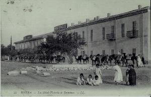 ALGERIE - BISKRA - VUE SUR LES HOTELS VICTORIA ET TERMINUS