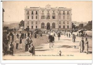 ref7046  HOTEL DES POSTES ET LA PLACE NEMOURS