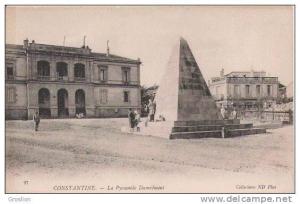 CONSTANTINE 97 LA PYRAMIDE DAMREMONT (PETITE ANIMATION)