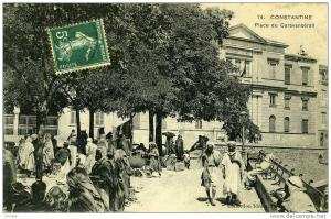 CONSTANTINE . PLACE DU CARAVANSERAIL .  (  LE MARCHE  ET PALAIS DE JUSTICE )